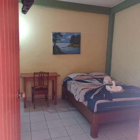 Hotel Sol Y Luna Икитос Экстерьер фото